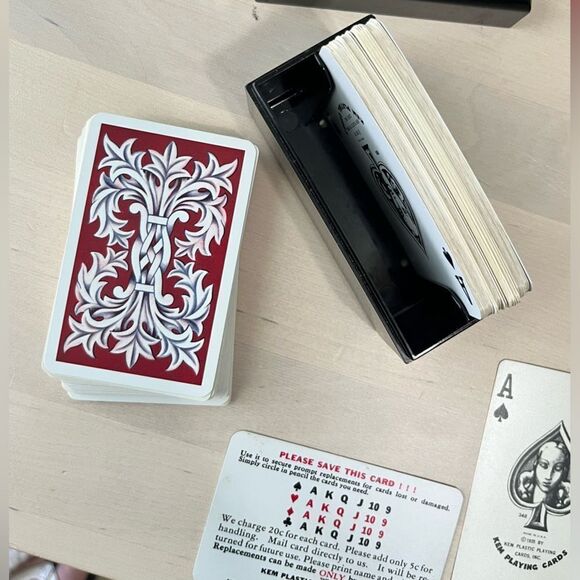 1930’s/1940’s KEM Double Deck "Kent"
Playing Cards Bakelite Plastic Case Vintage - Picture 3 of 11